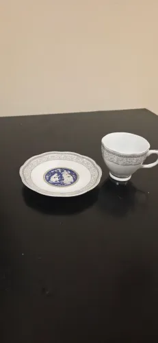 Xícara De Café Antiga Porcelana Schmidt Medalhão Azul)