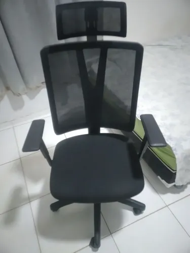 Cadeira de escritório ergonômica Frisokar Addit