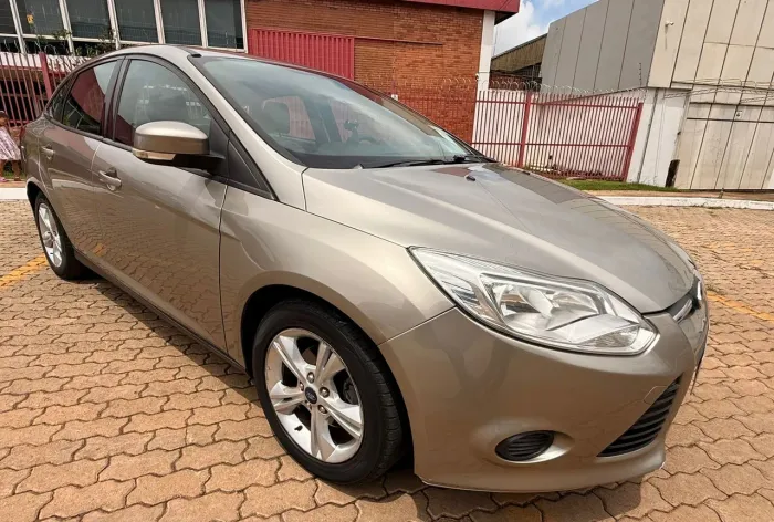 Ford Focus Sedan 2.0 16v/2.0 16V Flex 4P Aut. 2014