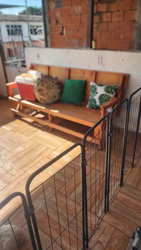 Cadeira que vira mesa