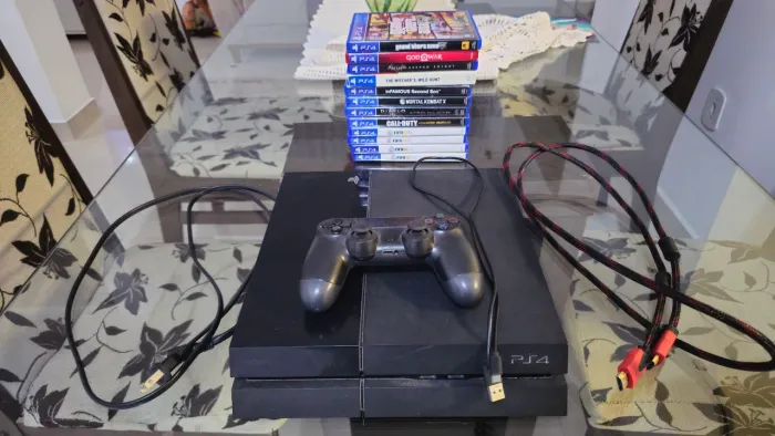 PlayStation 4 + 12 Jogos