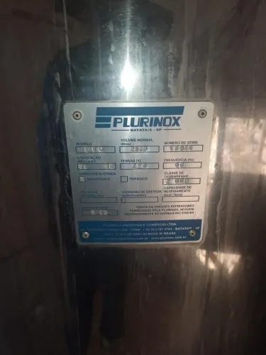 Tanque resfriador de leite 3.000L