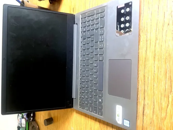 Notebook Lenovo IdeaPad S145 Core i5 4GB 1TB ? Com Carregador