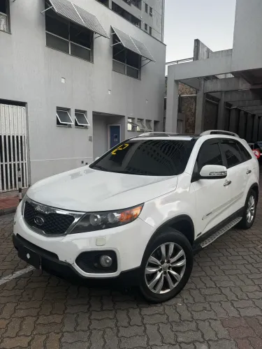 Kia Motors Sorento 3.5 V6 24V 278cv 4X4 Aut. 2012