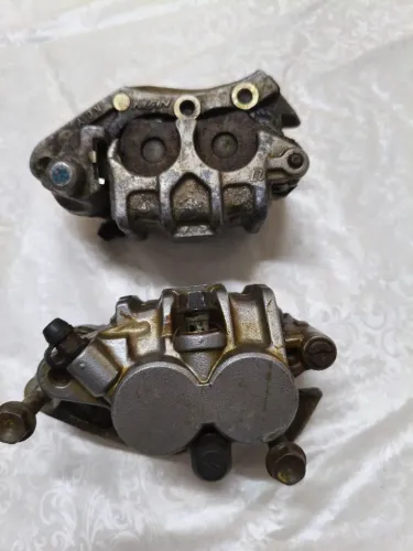 Pinça de freio Nissin Honda XR 200 Original