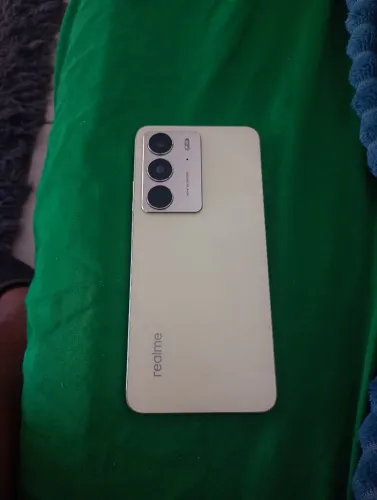 Realme C75