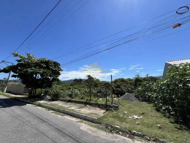 Terreno de 572m² próximo à Praia de Itaipuaçu à Venda por R$230mil | Maricá/RJ