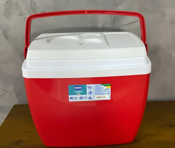 Cooler de praia marca mor