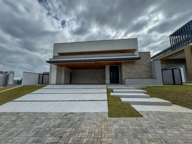 Oportunidade - Casa Térrea em Condomínio - Colinas do Paratehy - Condomínio Colinas do Par