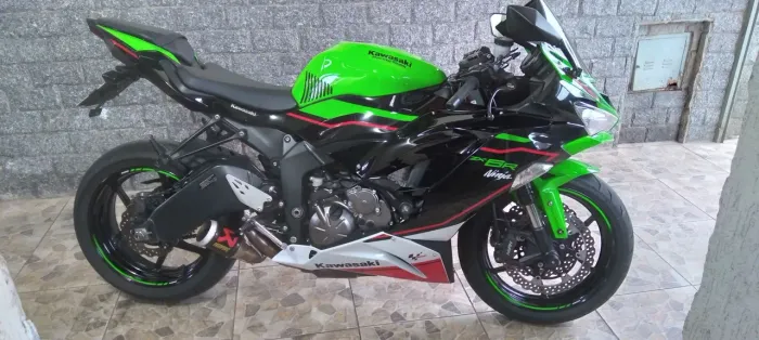 kawasaki ninja zx6r 636 ano 2022 