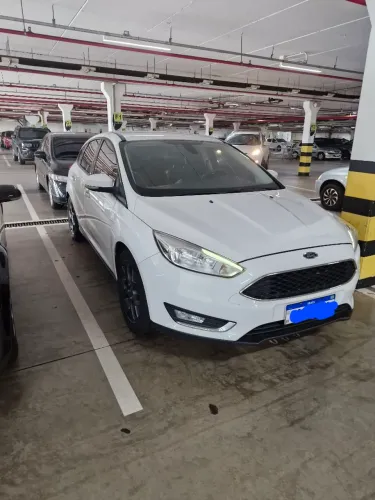 Ford Focus 1.6 S/se/se Plus Flex 8v/16v 5P 2017