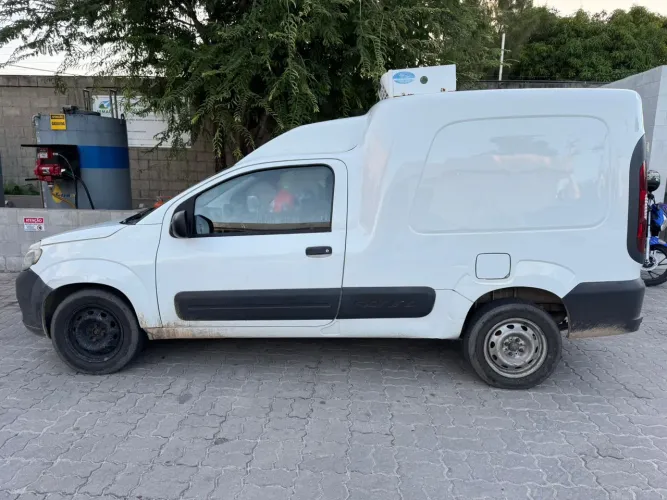 Fiat Fiorino Furgão Work. Hard 1.4 Flex 8V 2P 2019