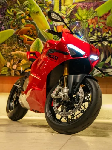 DUCATI PANIGALE V4S 2023