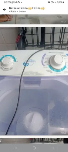 Máquina de lavar roupas
