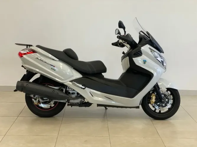DAFRA MASYM 400I ABS.