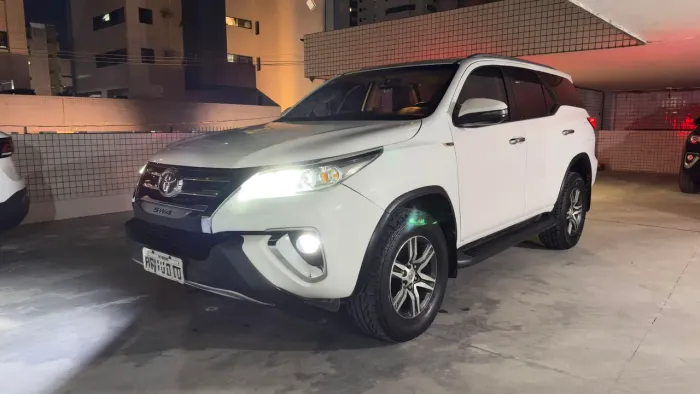 Toyota Hilux SW4 SRV 4X2 2.7 Flex 16V Aut. 2019