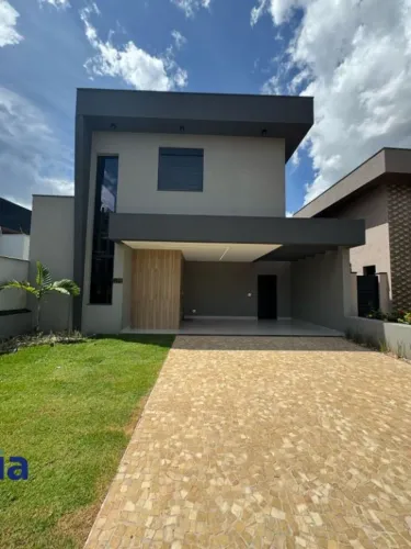 Casa de condomínio com 4 suítes á venda, 192m² - Villa Romana