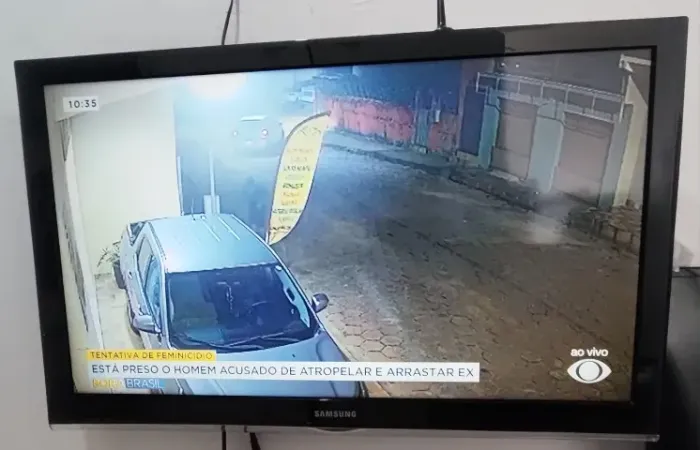 TV Samsung 40" Full HD (Modelo LN40C530) - Imagem Impecável e 3 HDMI (LER DESCRIÇÃO)
