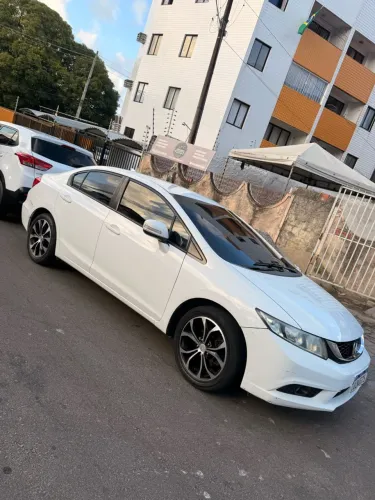 Honda Civic Sedan LXR 2.0 Flexone 16V Aut. 4P 2015