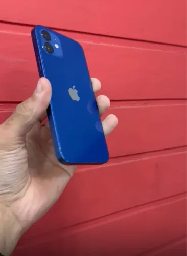 iPhone 12