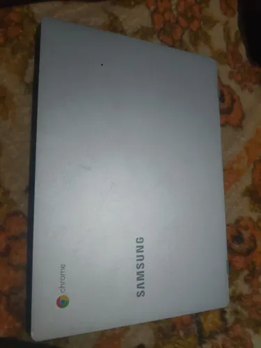 Samsung Chrome book