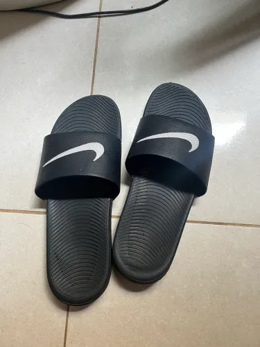Chinelo Nike