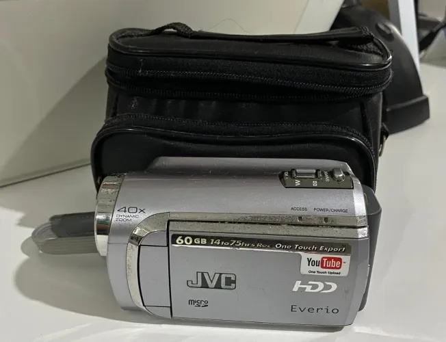 Filmadora JVC Modelo GZ-MG630SUB