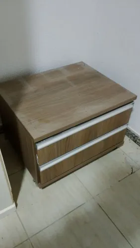 Armário criado mudo