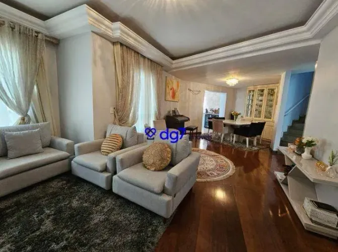 Casa em condomínio no Parque dos Príncipes com 3 dormitórios e 3 vagas, 193 m²!