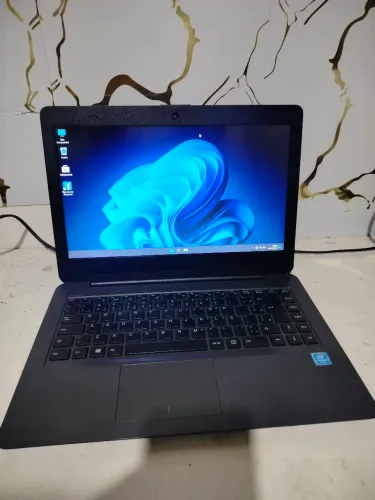 NOTEBOOK 4GB CONSERVADO
