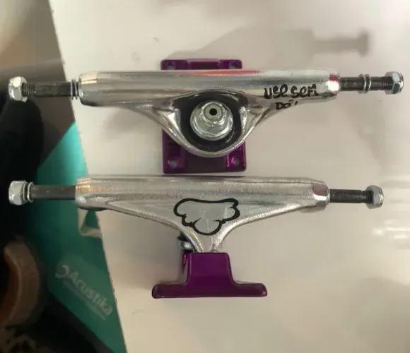 Truck de skate Strong Essencial