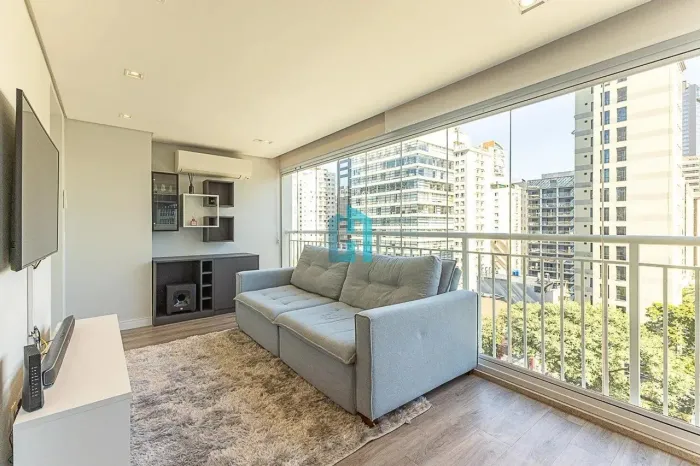 Lindo apartamento mobiliado, para venda e locação com 1 suíte e 1 vaga de garagem