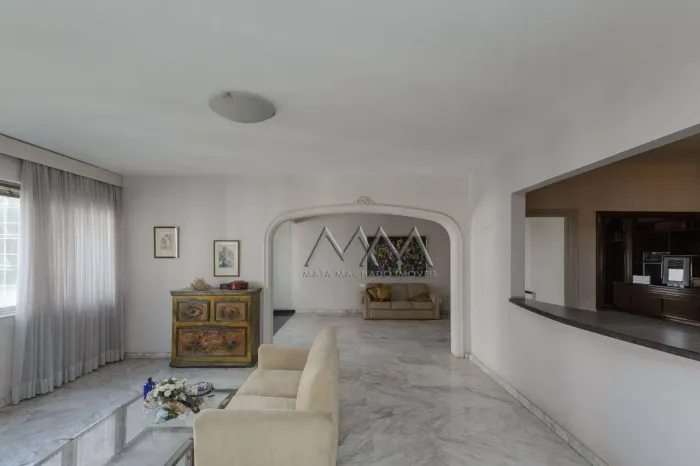 Apartamento à Venda na Savassi | 4 Quartos - 379 m²
