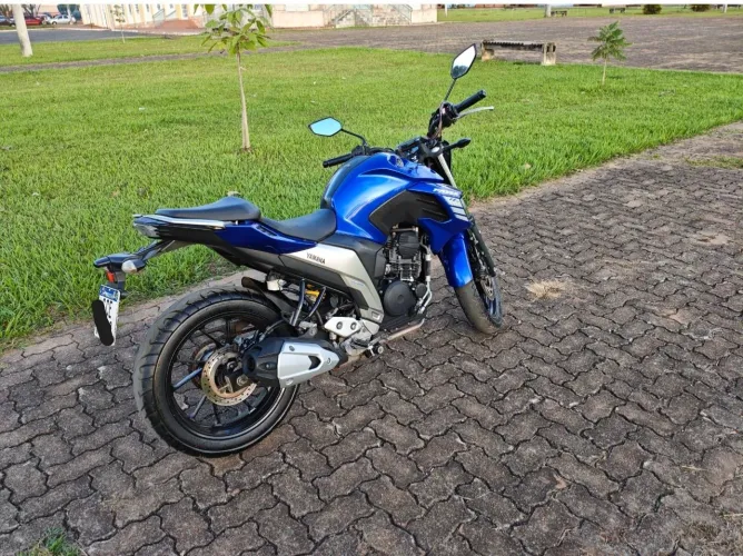 Moto Fazer 250 fz25 yamarra