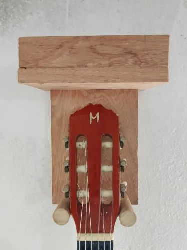 Suporte para violão 