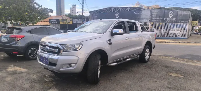 Ford Ranger XLT 2.5 16V 4X2 CD Flex 2018