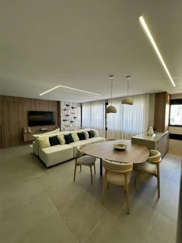 Apartamento, 3 quartos, 3 suítes, 97 m², 2 vagas no St. Bueno em Goiânia
