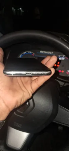 Vendo ou troco iPhone 11 Pro Max 256GB