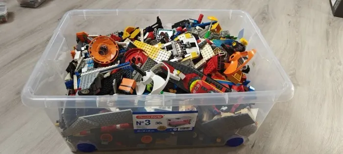 Vendo Kit 4000 Peças de Lego variadas