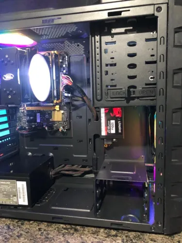 Pc Intel i7 7700 / 16g ram ddr4 / ssd 240g