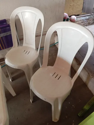 Conjunto mesa e seis cadeiras preço imbatível