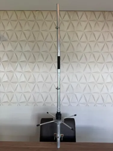 Antena Omnidirecional UHF Marca ARS de 400Mhz a 460mhz
