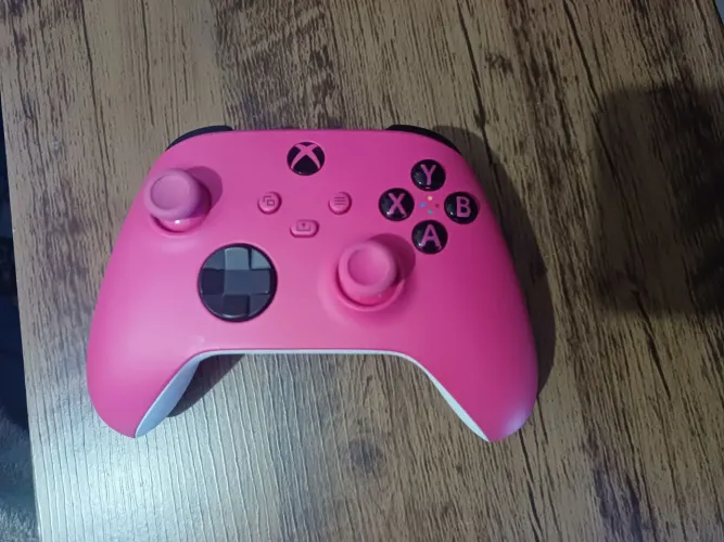 Controle Xbox Series X/S original rosa