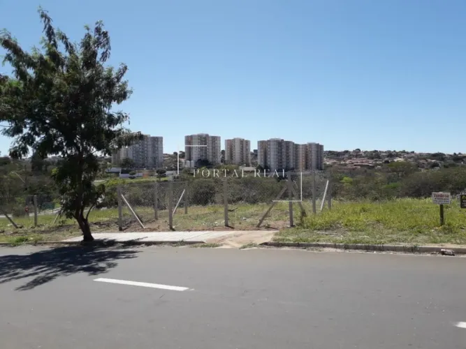Terreno a venda em Campinas