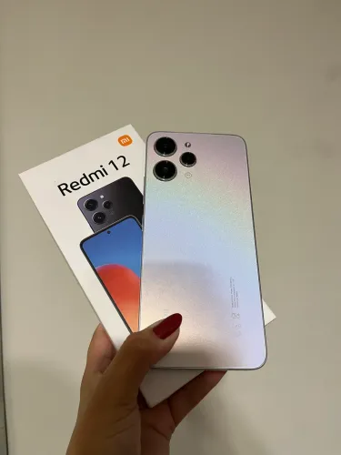 Vende-se REDMI 12