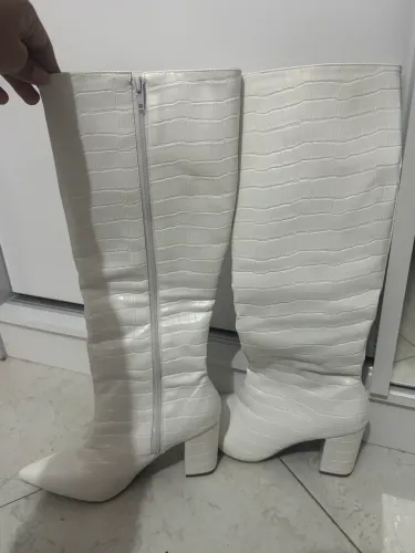 Bota branca