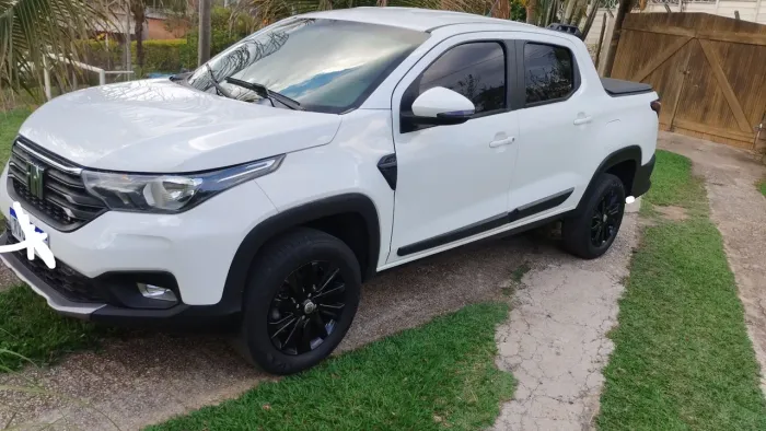 Fiat Strada Freedom 1.3 Flex 8V CD 2023