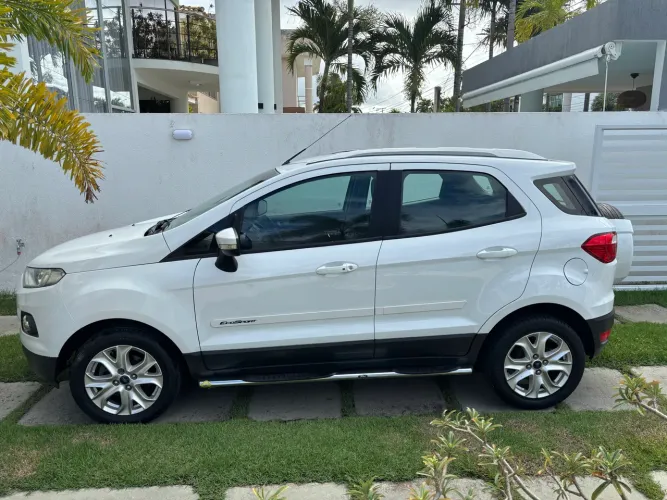 Ford Ecosport Titanium 2.0 16V Flex 5P Aut. 2015