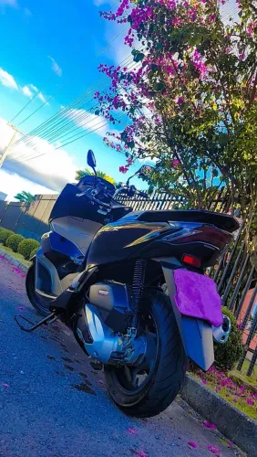 Pcx DLX 2025