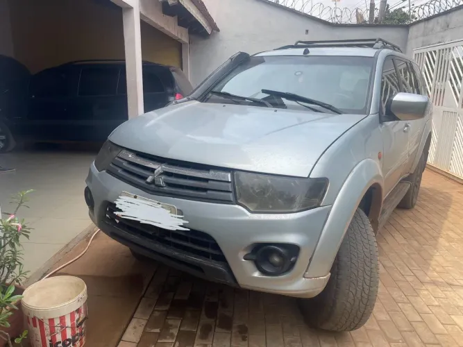 Mitsubishi Pajero Dakar 3.2 4X4 T.i. Dies. 5P Aut. 2011